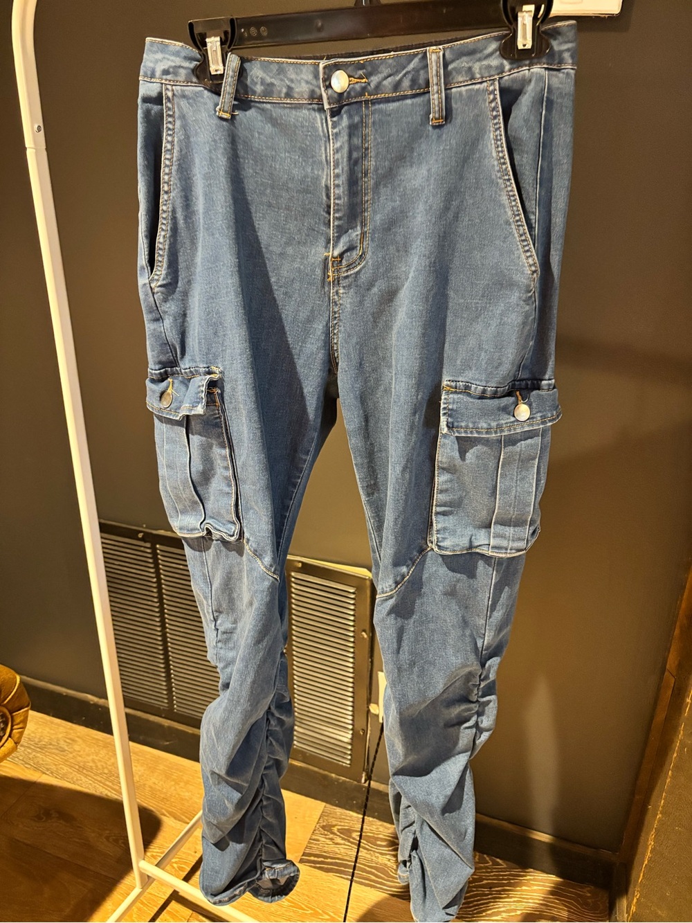 Women's Light Blue Cargo Denim Jeans with Utility Pockets